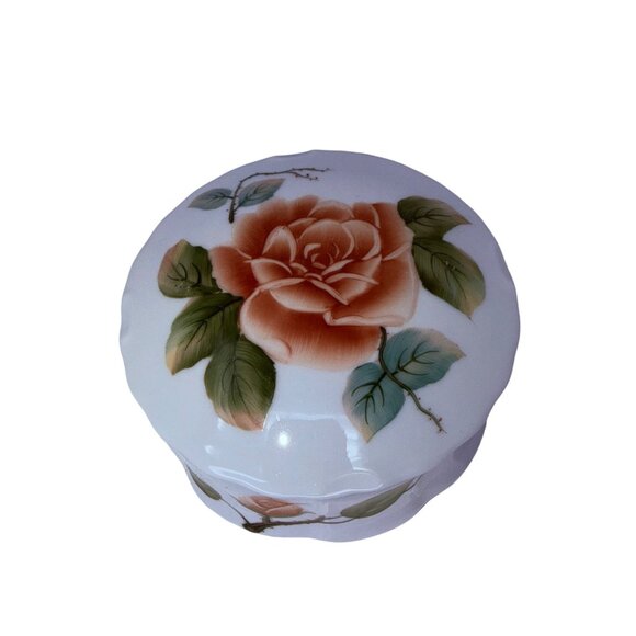 Vtg Porcelain Trinket Box Hand Painted Roses Round Vanity Jewelry Dresser Dish - Picture 3 of 8
